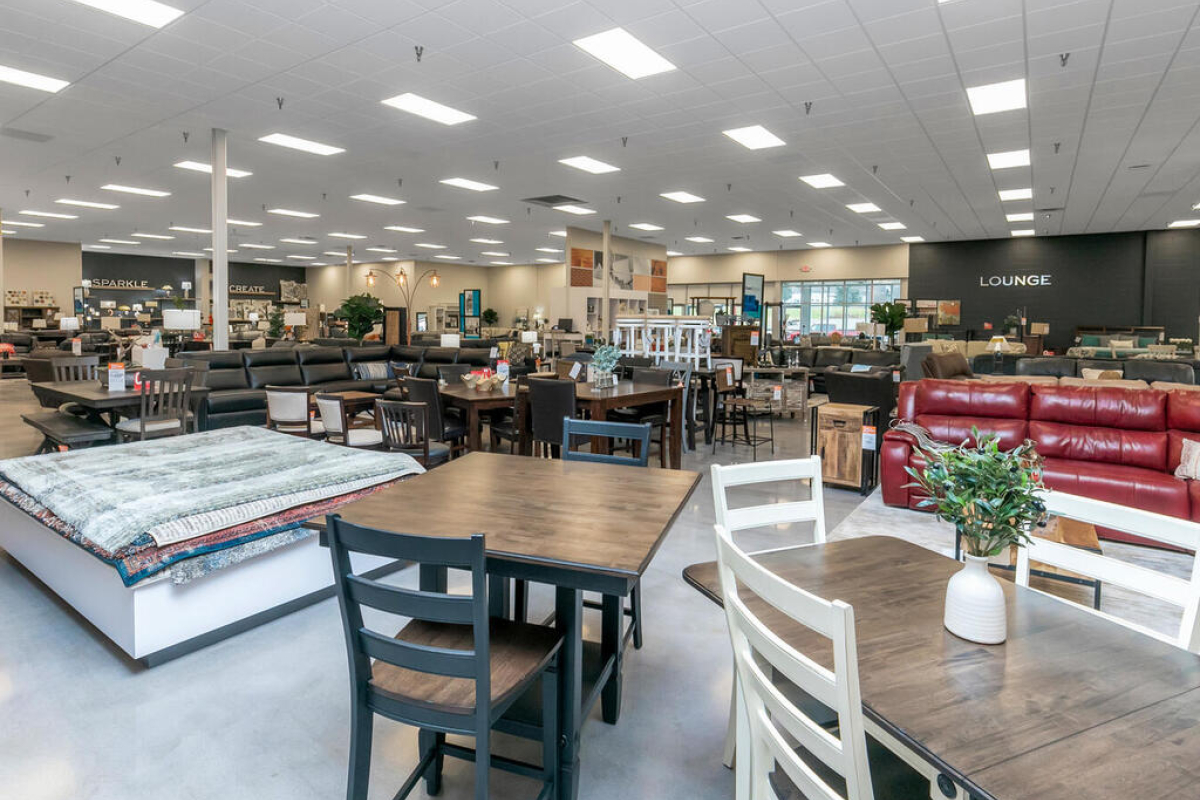 Slumberland Furniture EFH Realty Advisors Inc.