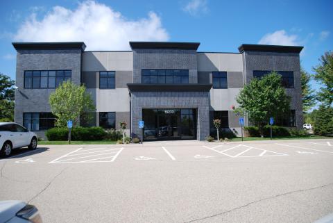 1357-1773-office-space-lease-lakeville-mn-16233-kenyon-ave-4.jpg
